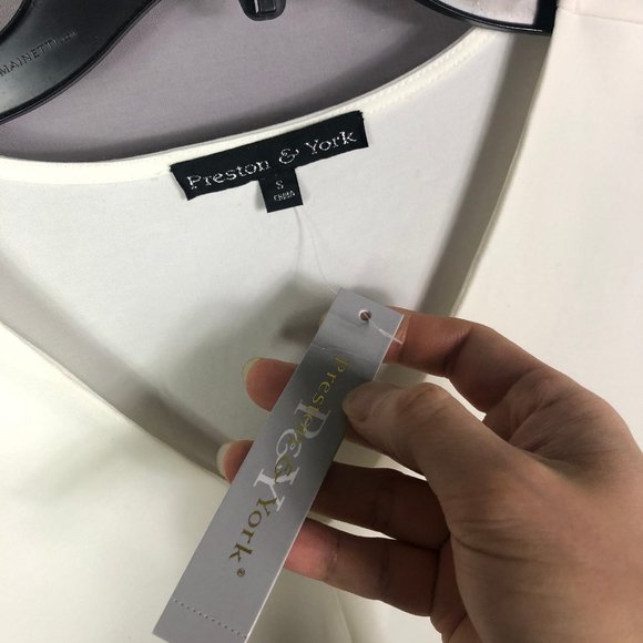 Preston & York Ivory Paige Knit V Neck Blouse Size Small - Picture 4 of 10